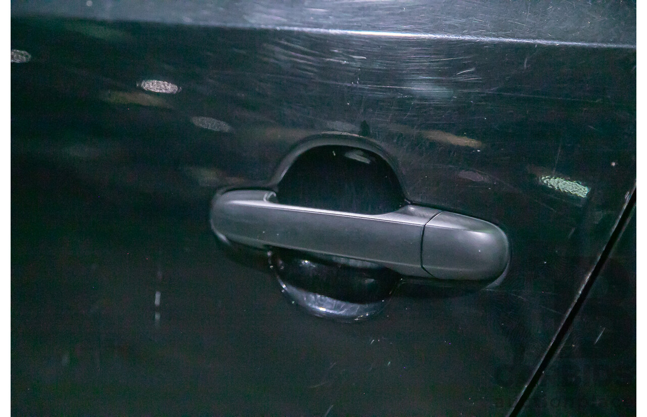 06/12 Hyundai I30 cw SX 2.0 FWD FD MY12 4D Wagon Black 2.0L