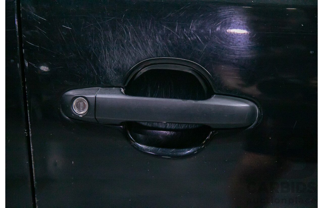 06/12 Hyundai I30 cw SX 2.0 FWD FD MY12 4D Wagon Black 2.0L