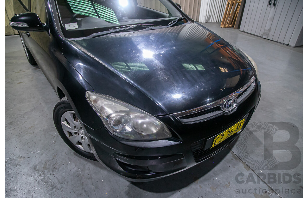 06/12 Hyundai I30 cw SX 2.0 FWD FD MY12 4D Wagon Black 2.0L