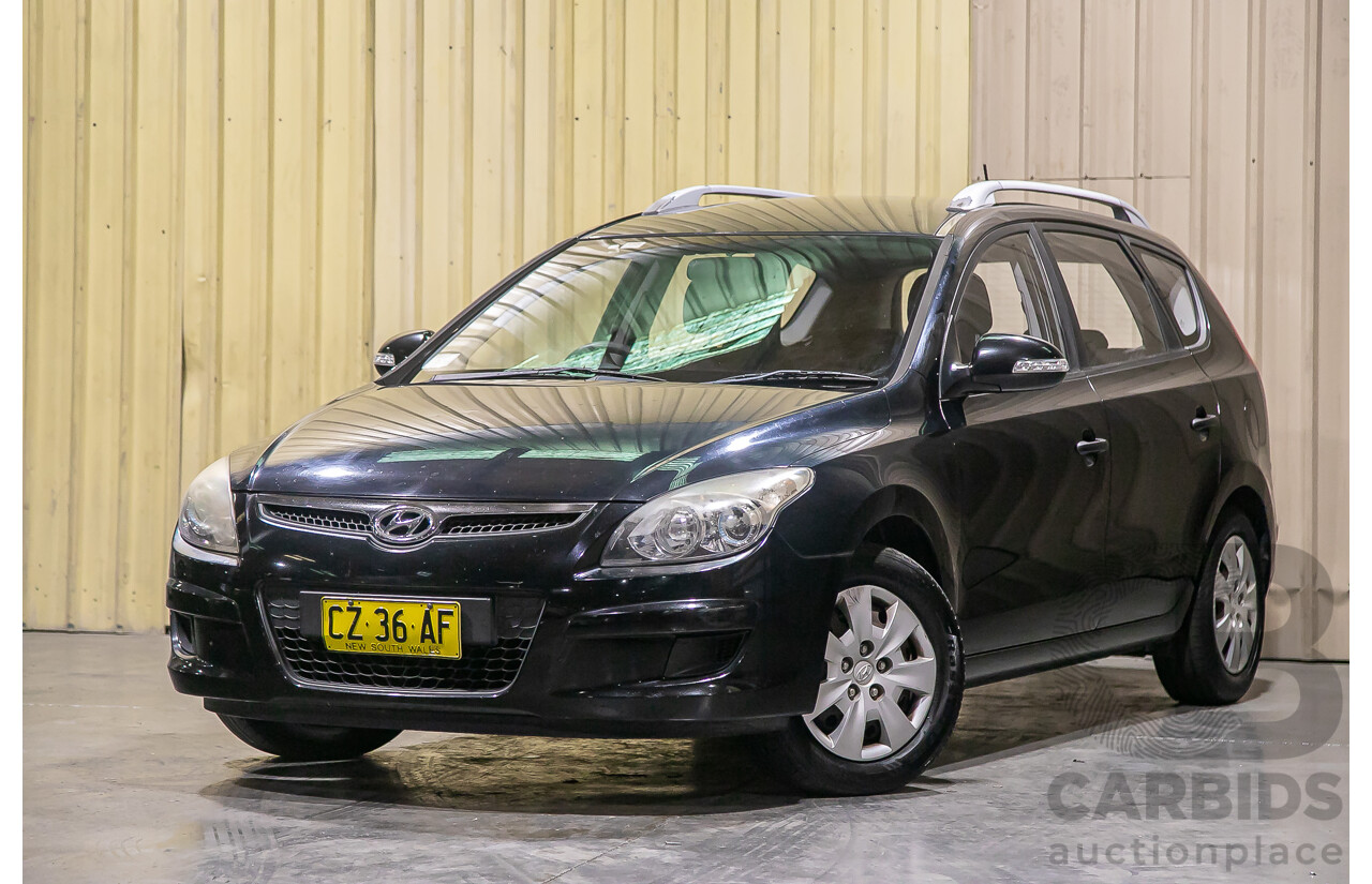 06/12 Hyundai I30 cw SX 2.0 FWD FD MY12 4D Wagon Black 2.0L