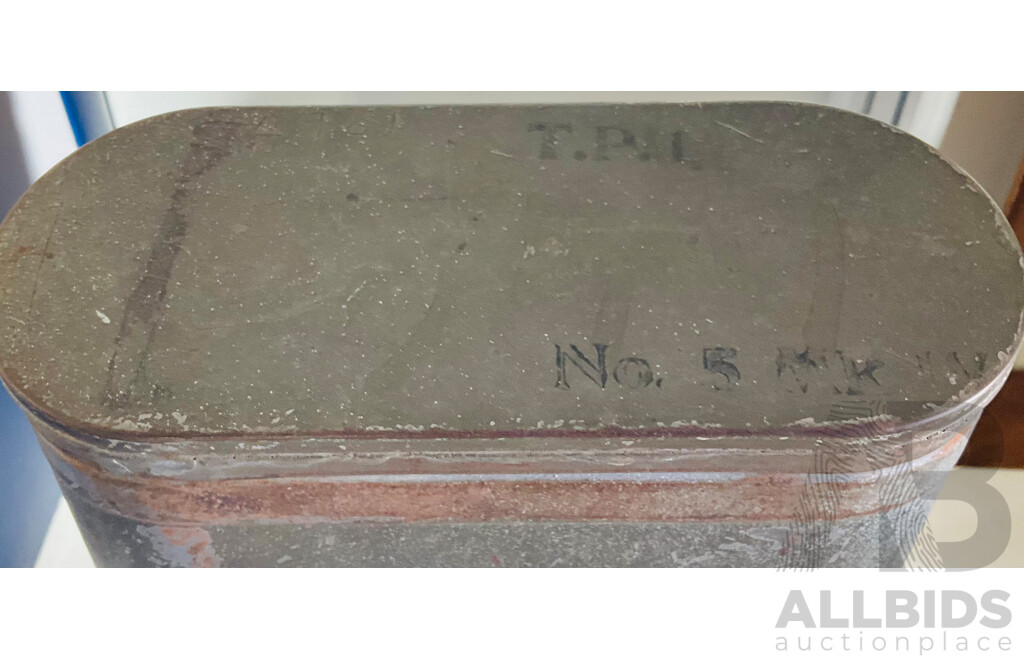 Vintage Set Australian Military Binoculars in Original Case, Prismatic Number 5 Mk 4, Ross Model