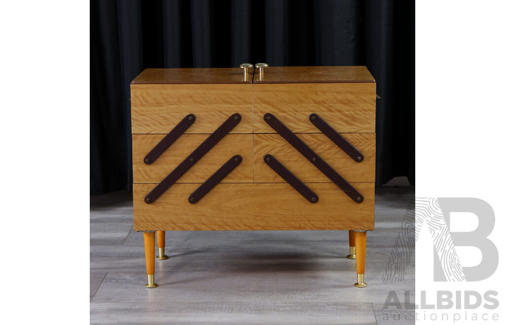 Concertina Sewing Box of Large Proportions