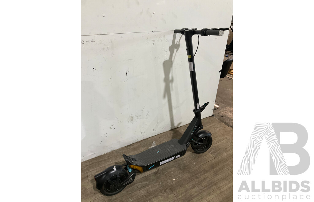 Daxys Bandicoot Electric Scooter L9P 48V - ORP $1,499.00