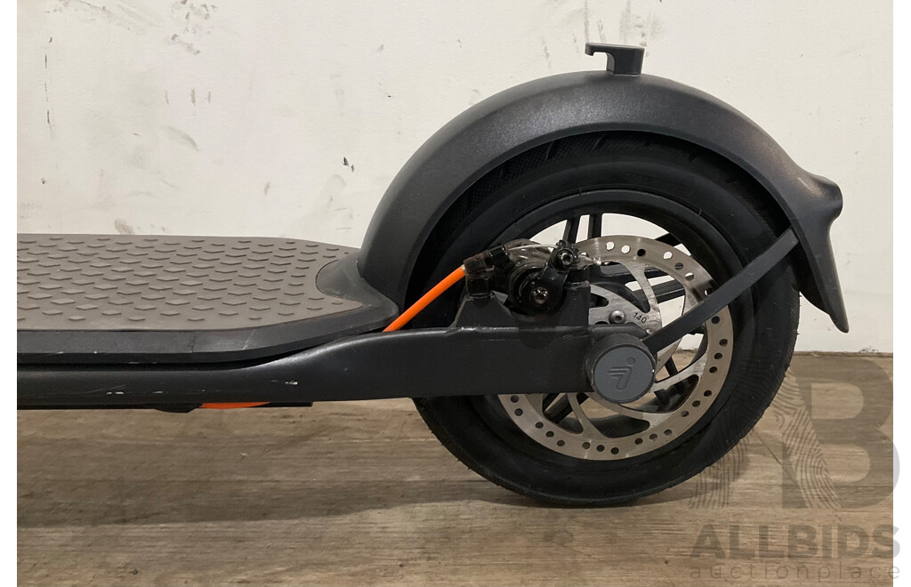 SEGWAY Ninebot F30 Electric Scooter - ORP $399.00