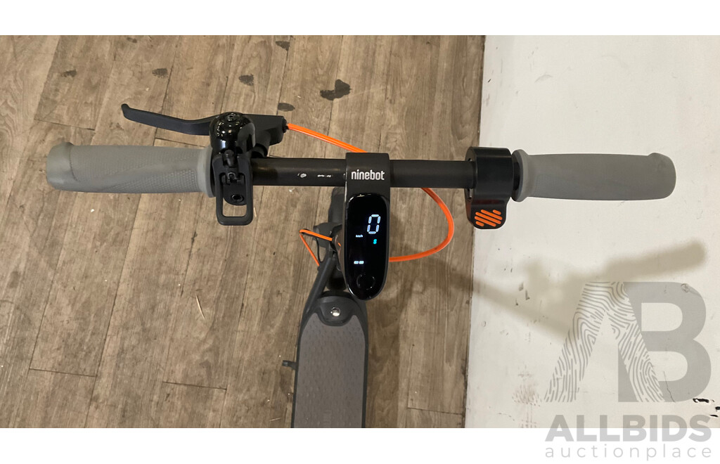 SEGWAY Ninebot F30 Electric Scooter - ORP $399.00