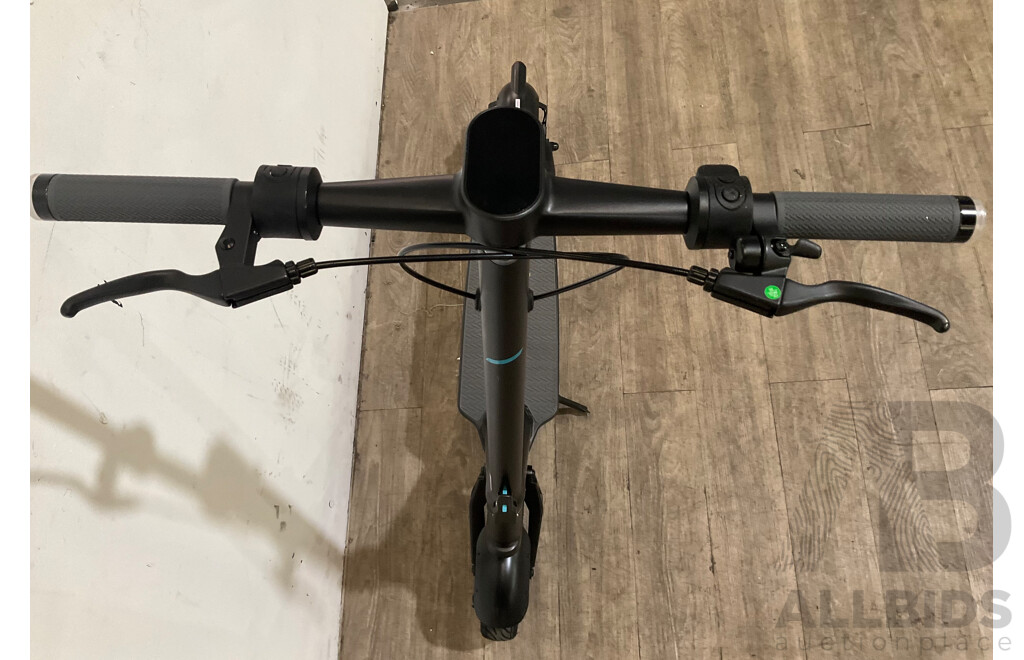 Daxys Bandicoot Electric Scooter L9P 48V - ORP $1,499.00