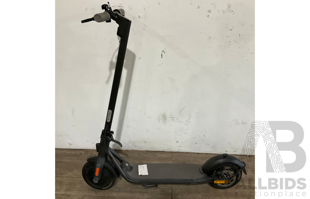 Segway Ninebot Kickscooter F20A Electric EScooter - ORP $1,199.00