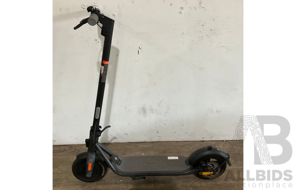 Segway Ninebot Kickscooter F20A Electric EScooter - ORP $1,199.00