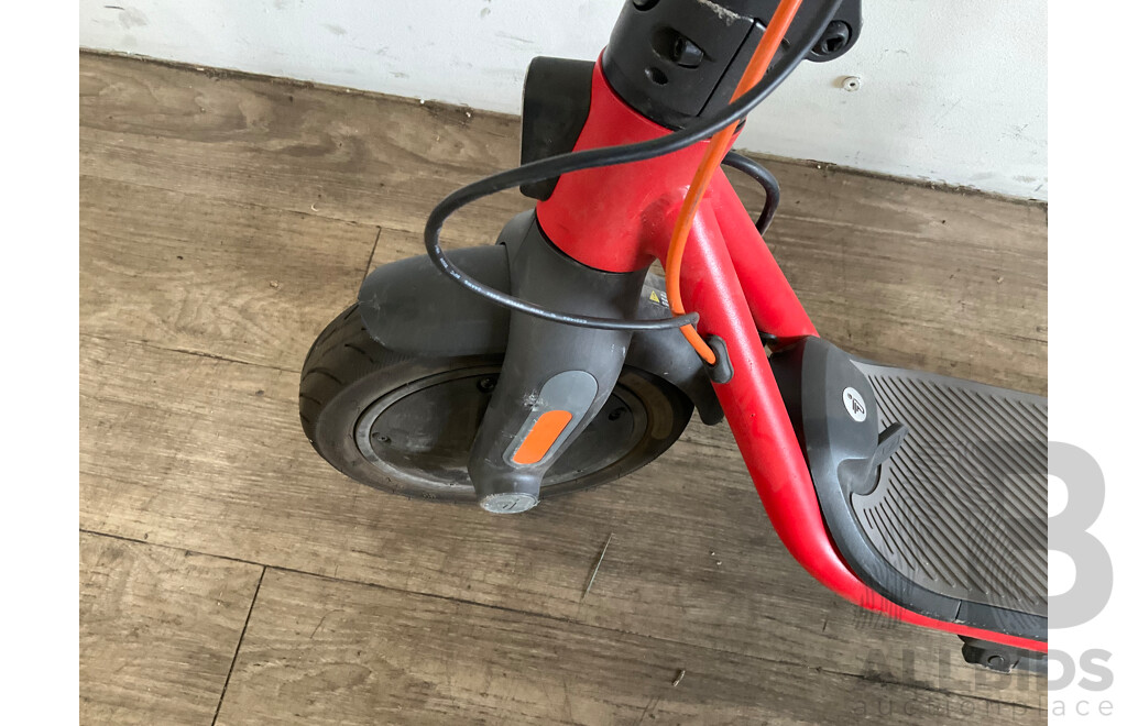 Segway Ninebot Kickscooter D28U - ORP $899.00