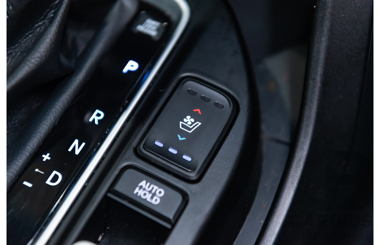 06/16 Hyundai Santa Fe SR CRDi (4x4) AWD DM MY15 4D Wagon White 2.2L