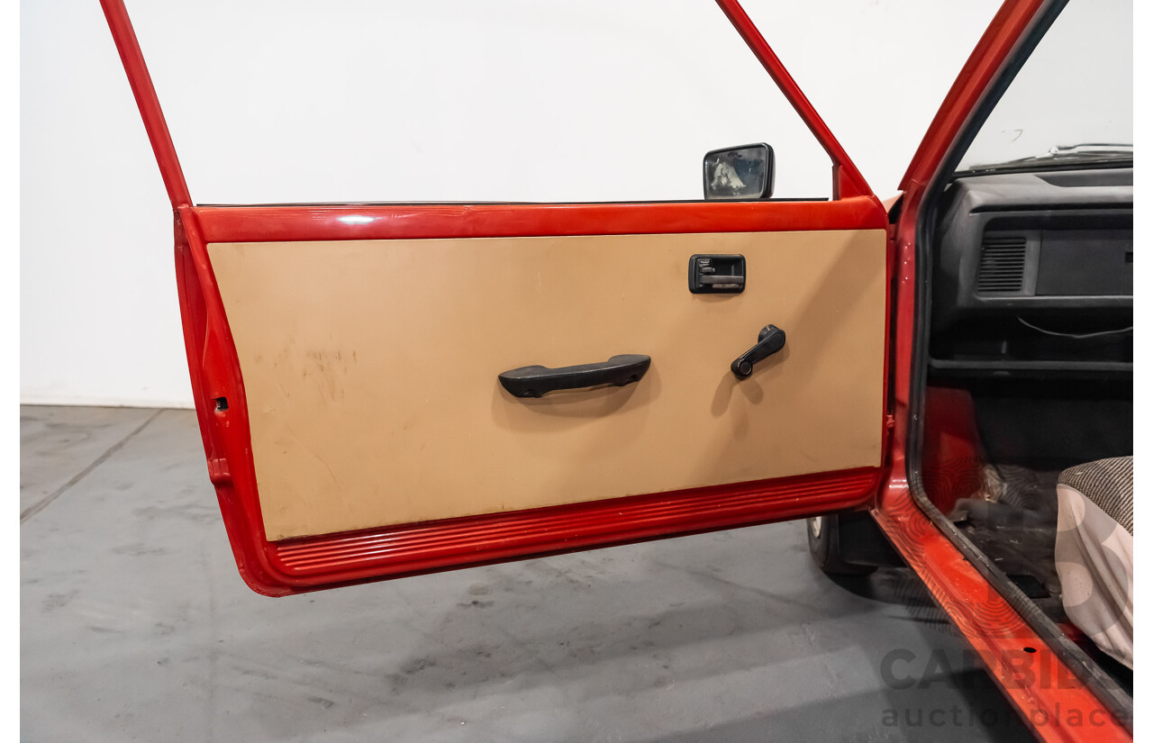 7/1981 Suzuki Hatch 800 Van Red 0.5L