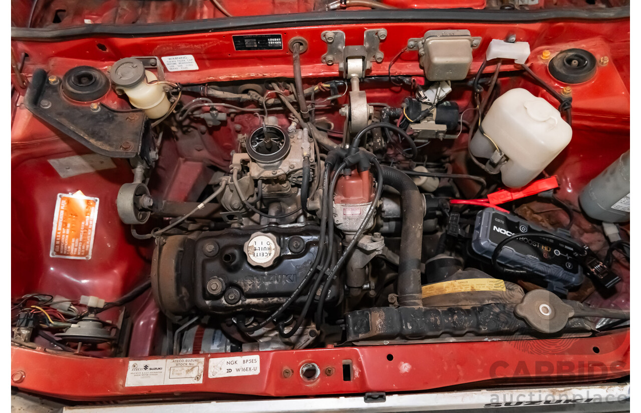 7/1981 Suzuki Hatch 800 Van Red 0.5L