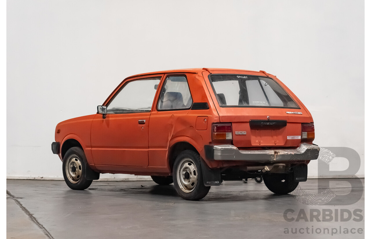 7/1981 Suzuki Hatch 800 Van Red 0.5L