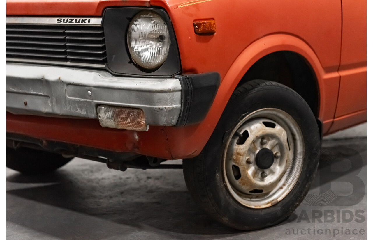 7/1981 Suzuki Hatch 800 Van Red 0.5L