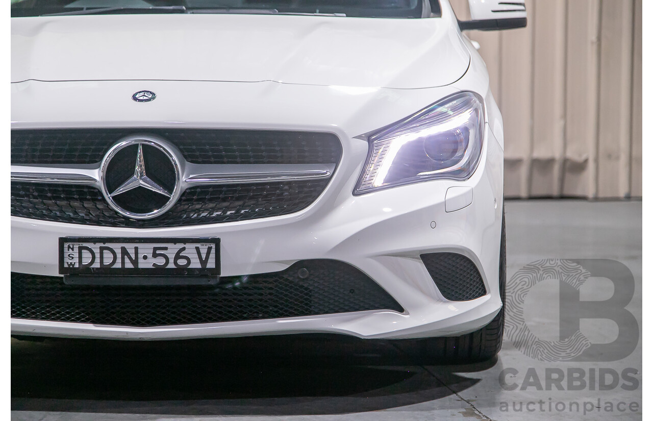 12/2015 Mercedes Benz CLA200 Shooting Brake 117 4d Wagon Calcite White Turbo 1.6L