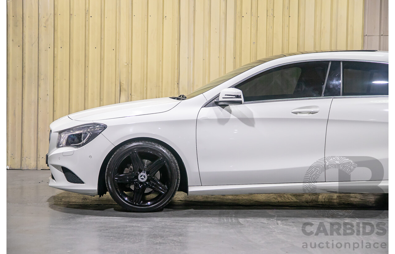 12/2015 Mercedes Benz CLA200 Shooting Brake 117 4d Wagon Calcite White Turbo 1.6L