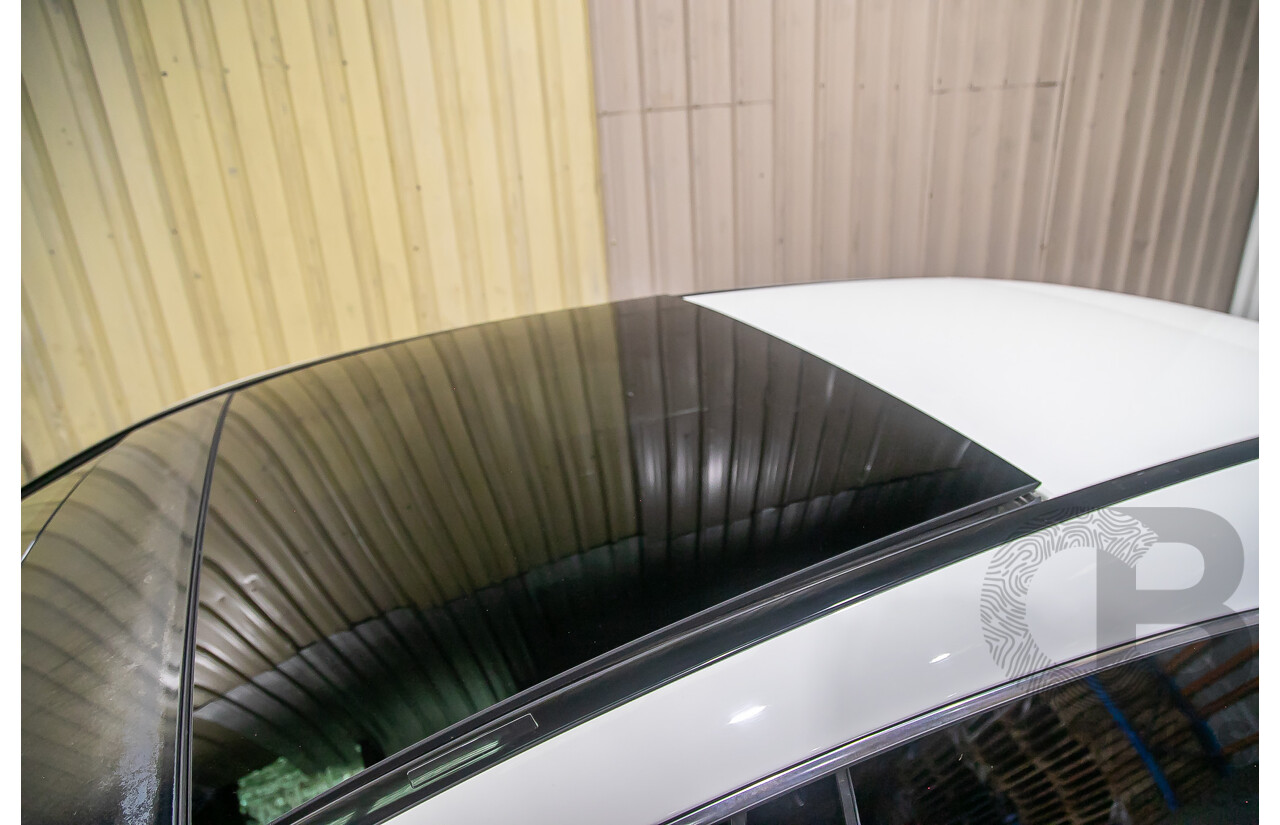 12/2015 Mercedes Benz CLA200 Shooting Brake 117 4d Wagon Calcite White Turbo 1.6L