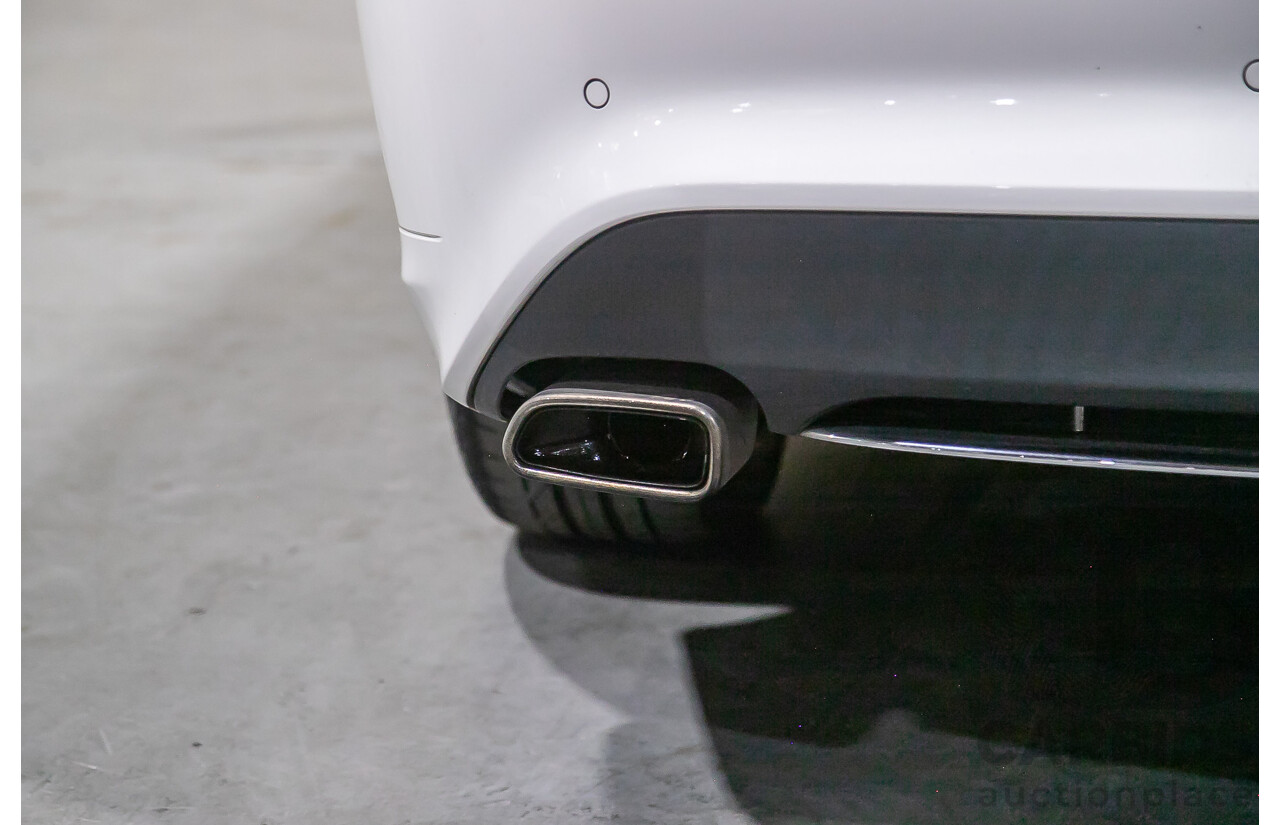 12/2015 Mercedes Benz CLA200 Shooting Brake 117 4d Wagon Calcite White Turbo 1.6L