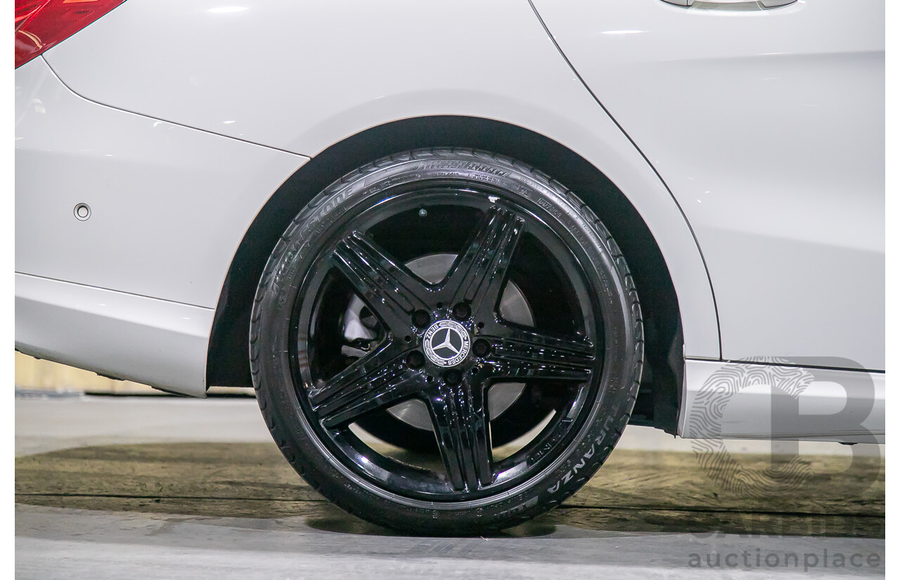 12/2015 Mercedes Benz CLA200 Shooting Brake 117 4d Wagon Calcite White Turbo 1.6L