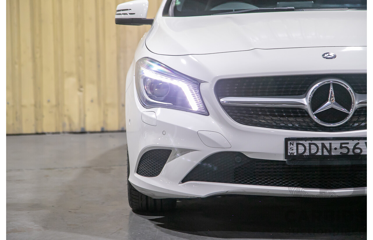 12/2015 Mercedes Benz CLA200 Shooting Brake 117 4d Wagon Calcite White Turbo 1.6L