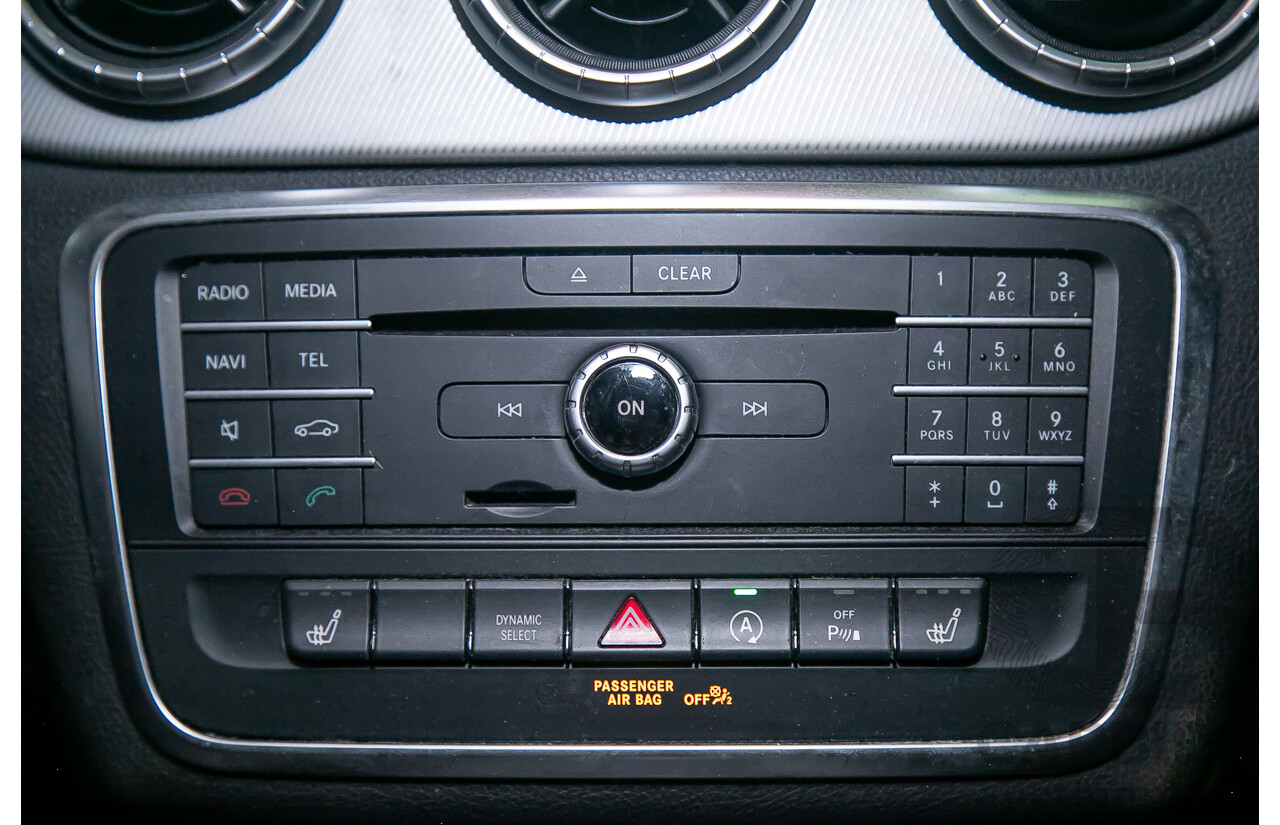 12/2015 Mercedes Benz CLA200 Shooting Brake 117 4d Wagon Calcite White Turbo 1.6L