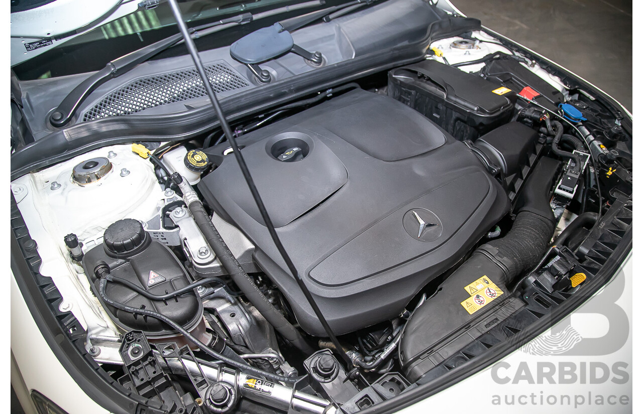 12/2015 Mercedes Benz CLA200 Shooting Brake 117 4d Wagon Calcite White Turbo 1.6L