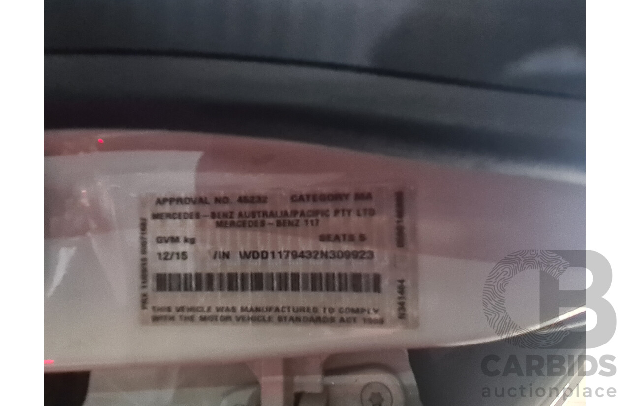 12/2015 Mercedes Benz CLA200 Shooting Brake 117 4d Wagon Calcite White Turbo 1.6L