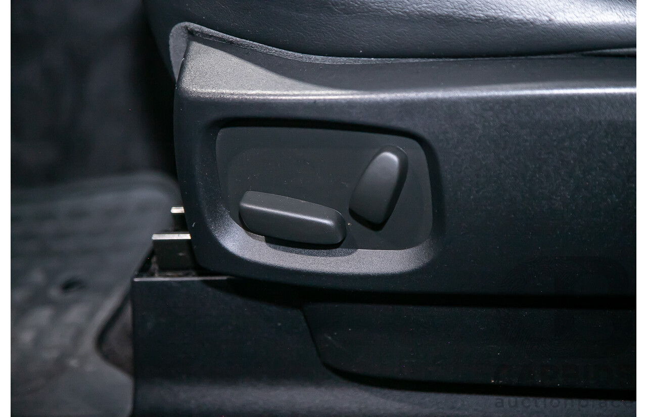 2/2012 Land Rover Discovery 4 3.0 SDV6 HSE MY12 4d Wagon Black Twin Turbo Diesel V6 3.0L - 7 Seater