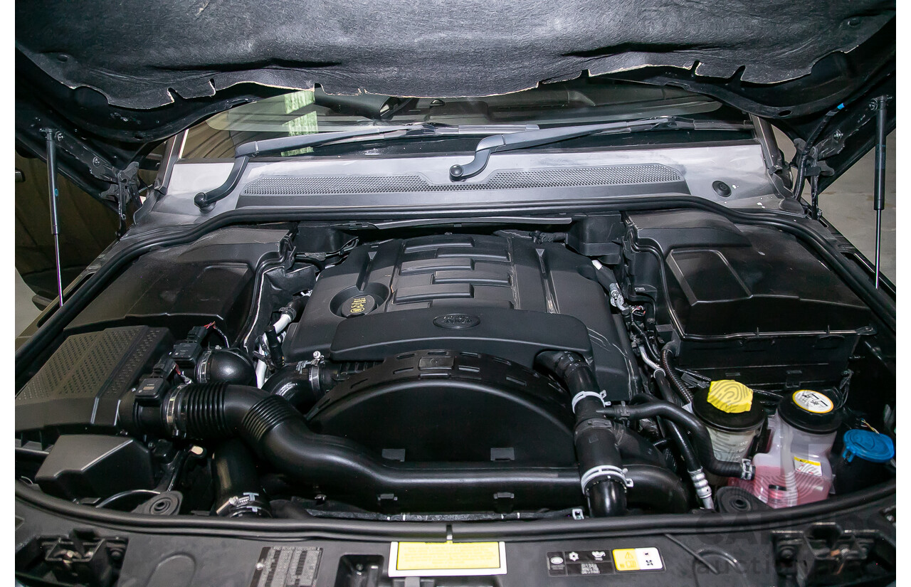 2/2012 Land Rover Discovery 4 3.0 SDV6 HSE MY12 4d Wagon Black Twin Turbo Diesel V6 3.0L - 7 Seater