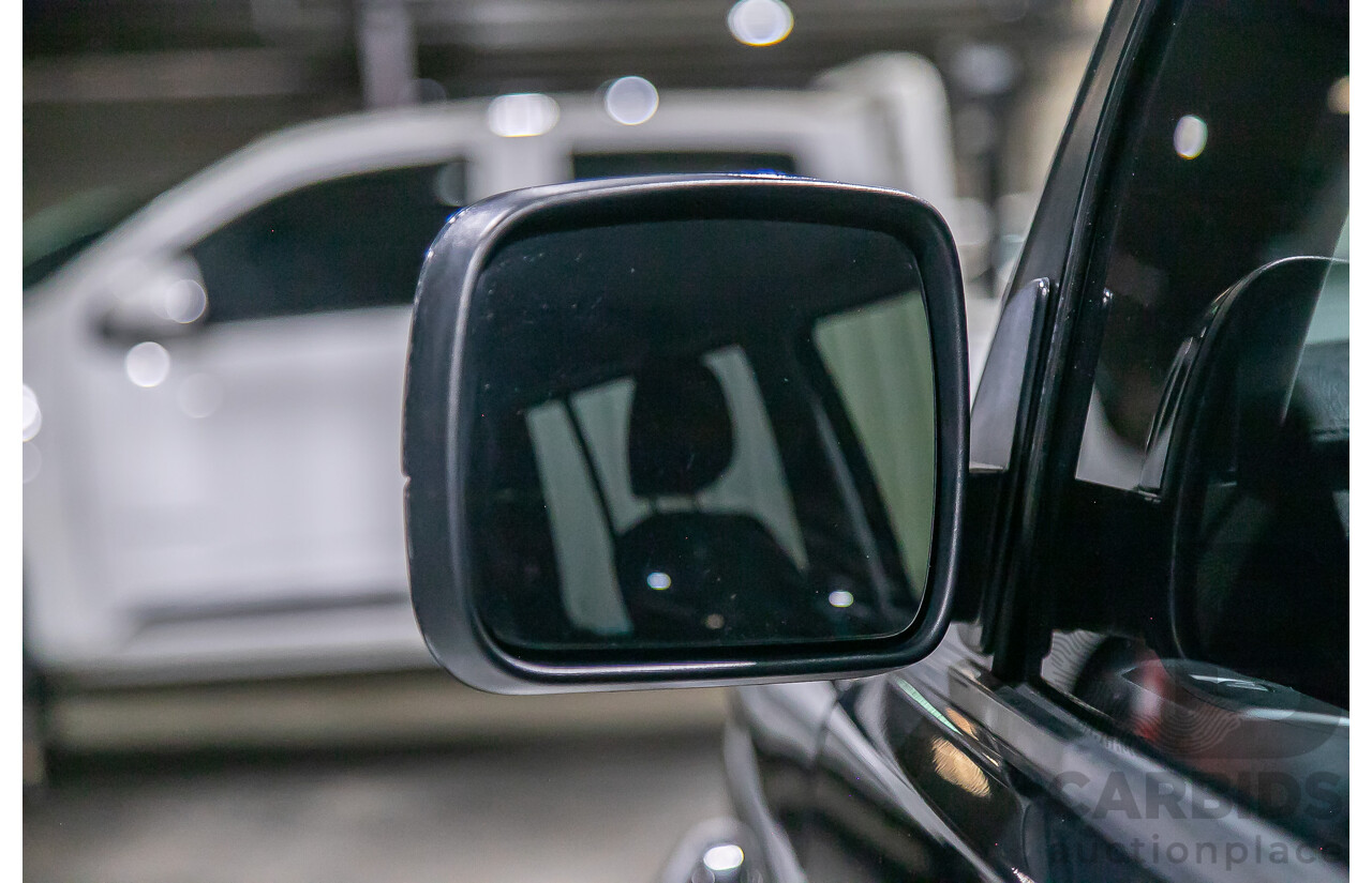 2/2012 Land Rover Discovery 4 3.0 SDV6 HSE MY12 4d Wagon Black Twin Turbo Diesel V6 3.0L - 7 Seater