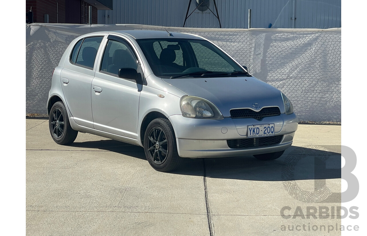 06/01 Toyota Echo  FWD NCP10R 5D Hatchback Silver  1.3L
