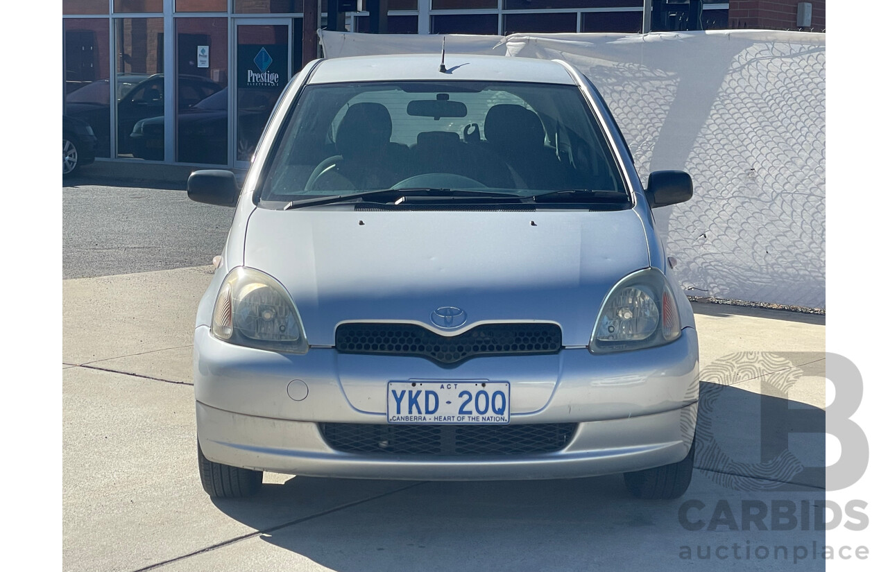 06/01 Toyota Echo  FWD NCP10R 5D Hatchback Silver  1.3L