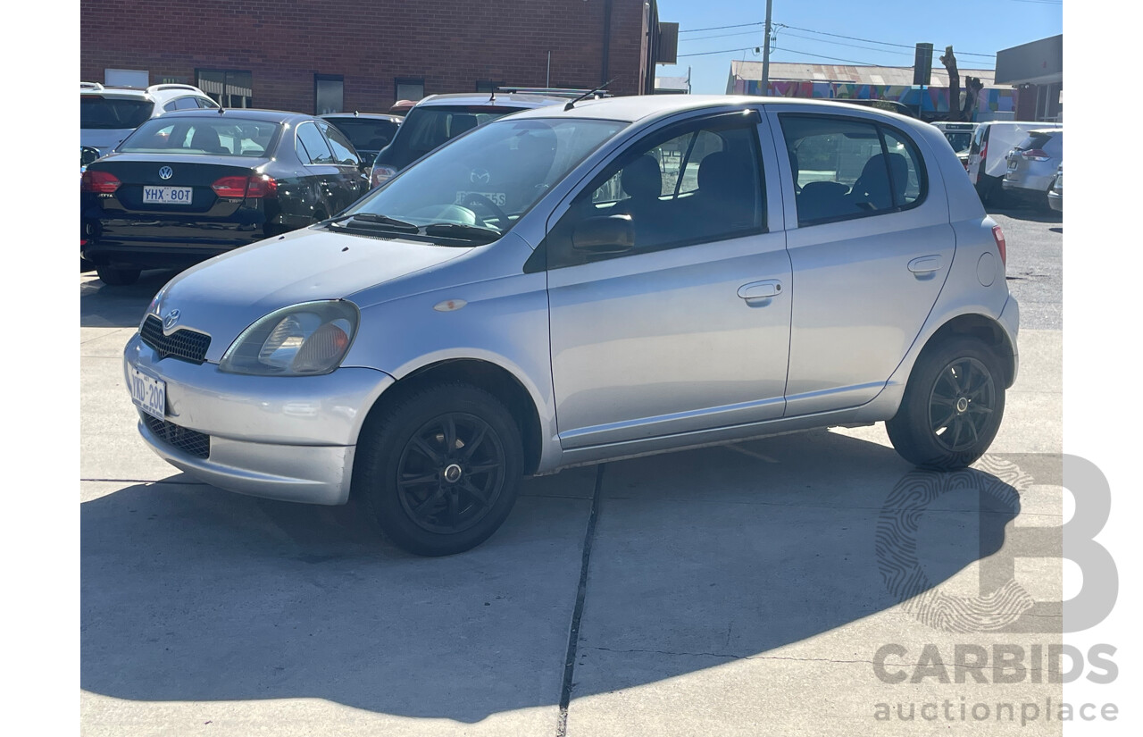 06/01 Toyota Echo  FWD NCP10R 5D Hatchback Silver  1.3L