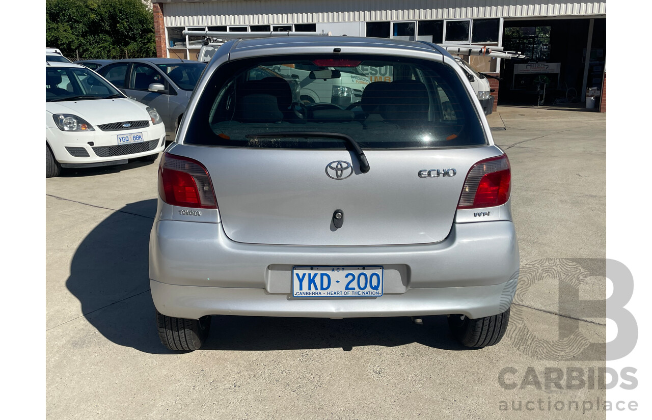 06/01 Toyota Echo  FWD NCP10R 5D Hatchback Silver  1.3L