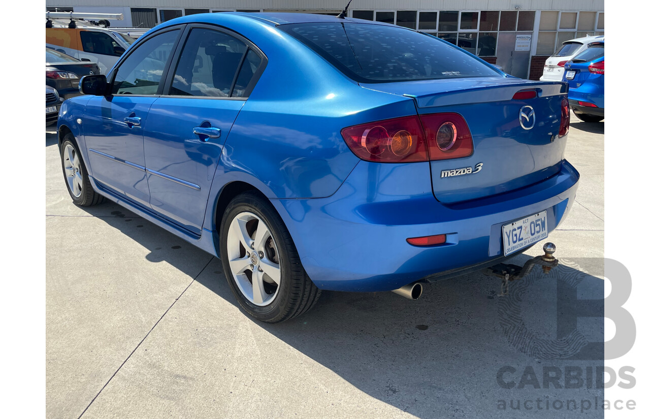 11/05 Mazda Mazda3 MAXX SPORT FWD BK 4D Sedan Blue 2.0L