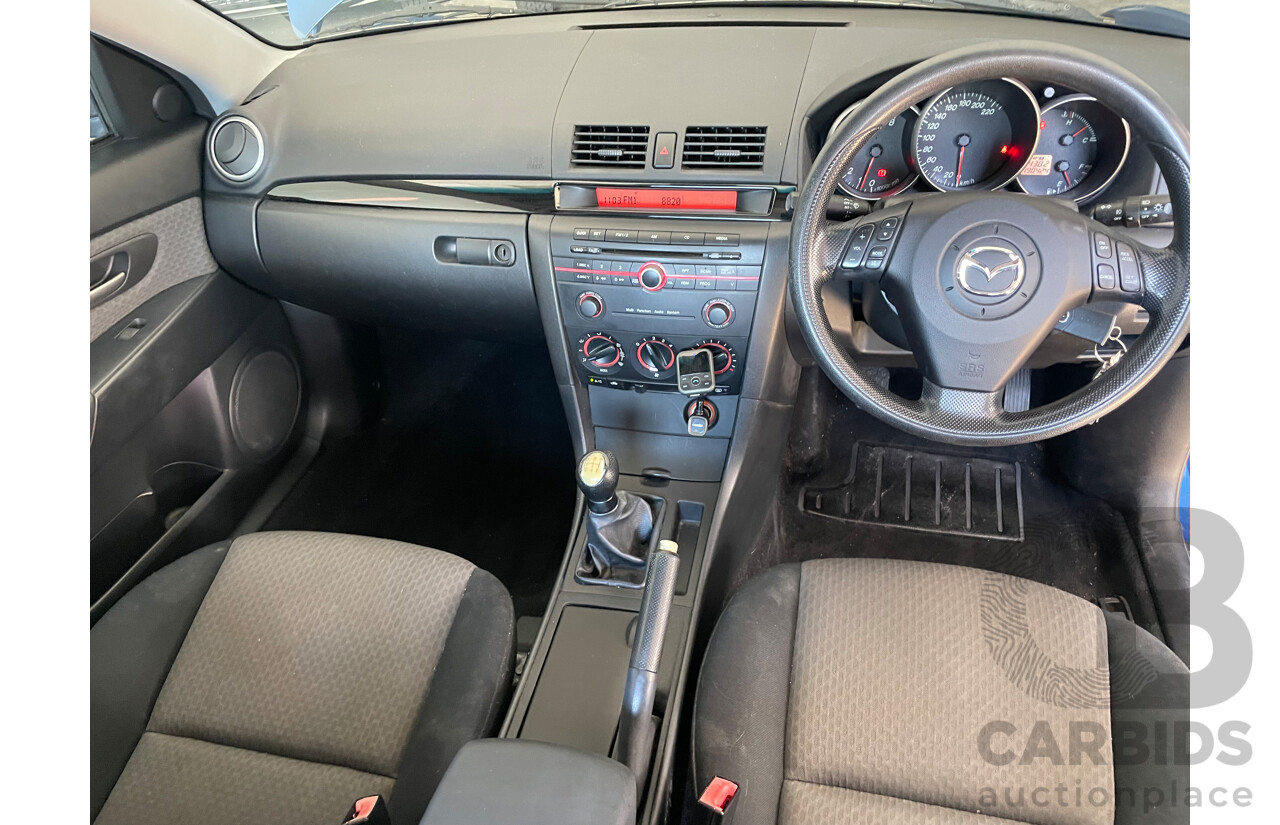 11/05 Mazda Mazda3 MAXX SPORT FWD BK 4D Sedan Blue 2.0L