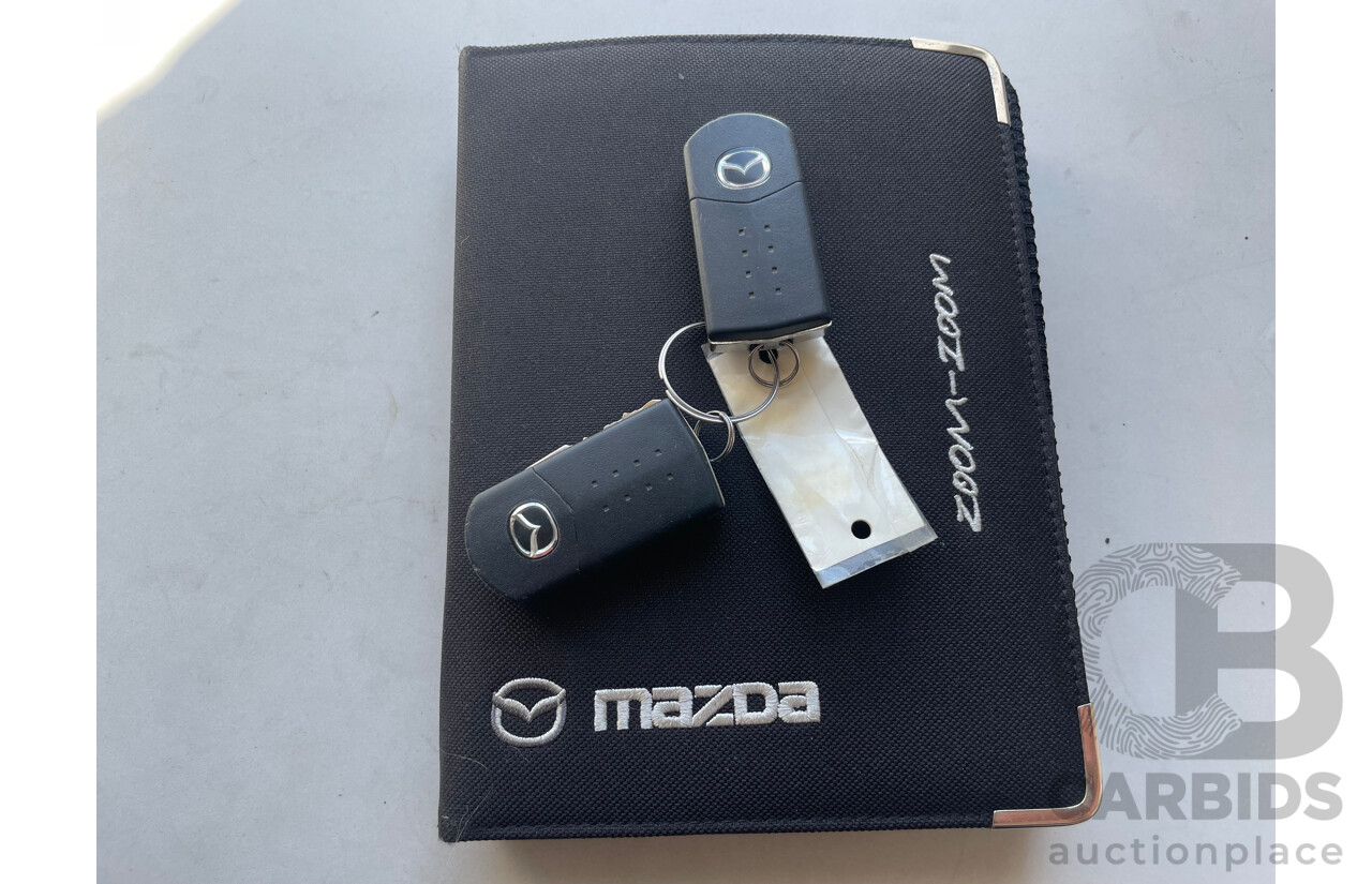 11/05 Mazda Mazda3 MAXX SPORT FWD BK 4D Sedan Blue 2.0L