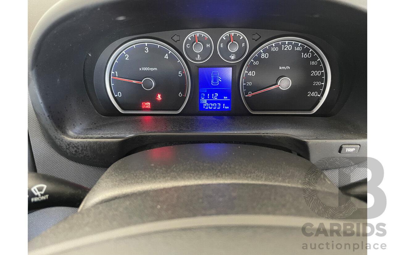 07/12 Hyundai I30 cw SX 1.6 CRDi FWD FD MY12 4D Wagon White 1.6L