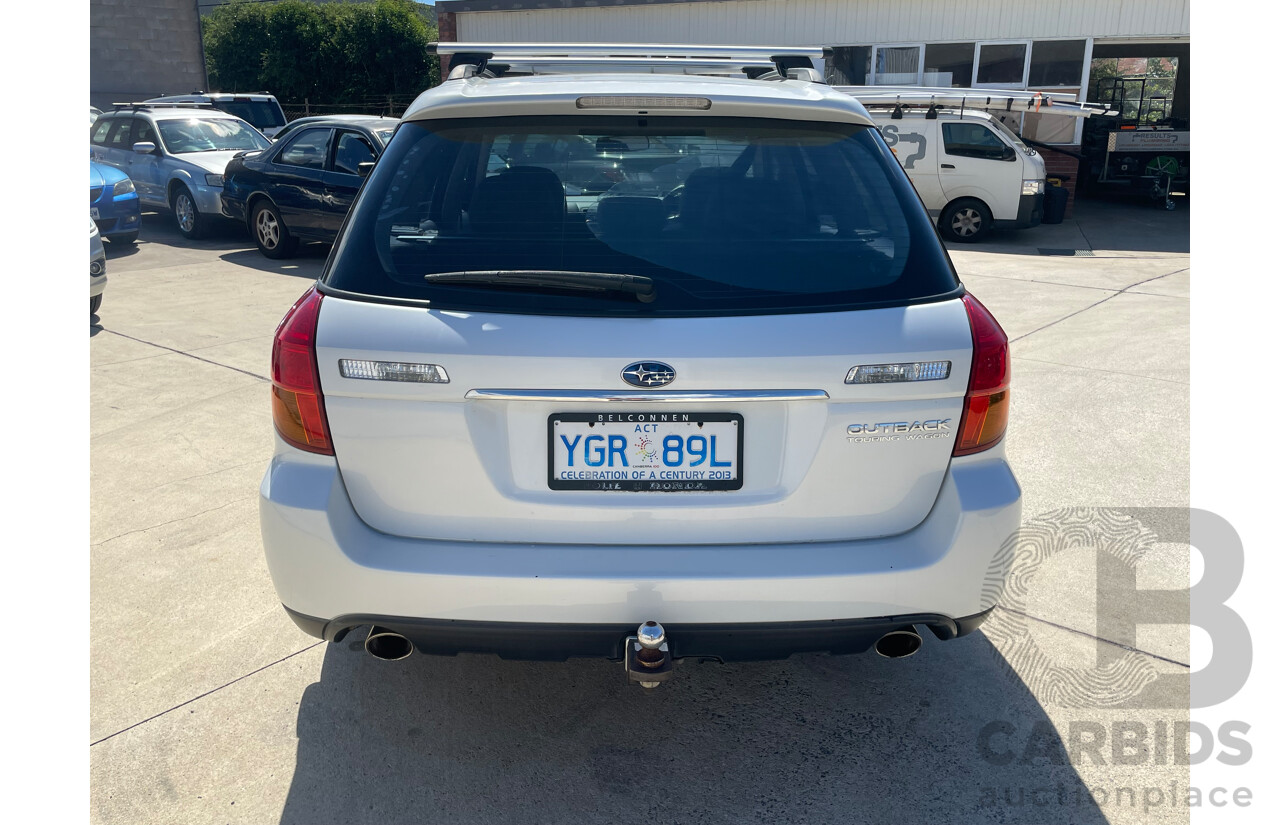 06/05 Subaru Outback 2.5i PREMIUM AWD AWD MY05 4D Wagon White 2.5L
