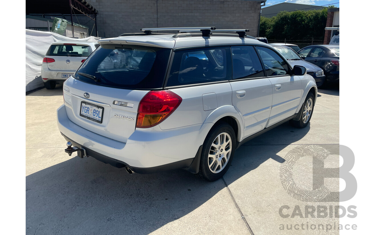 06/05 Subaru Outback 2.5i PREMIUM AWD AWD MY05 4D Wagon White 2.5L