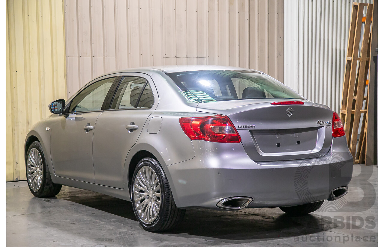 3/2011 Suzuki Kizashi XLS FR 4d Sedan Metallic Silver 2.4L