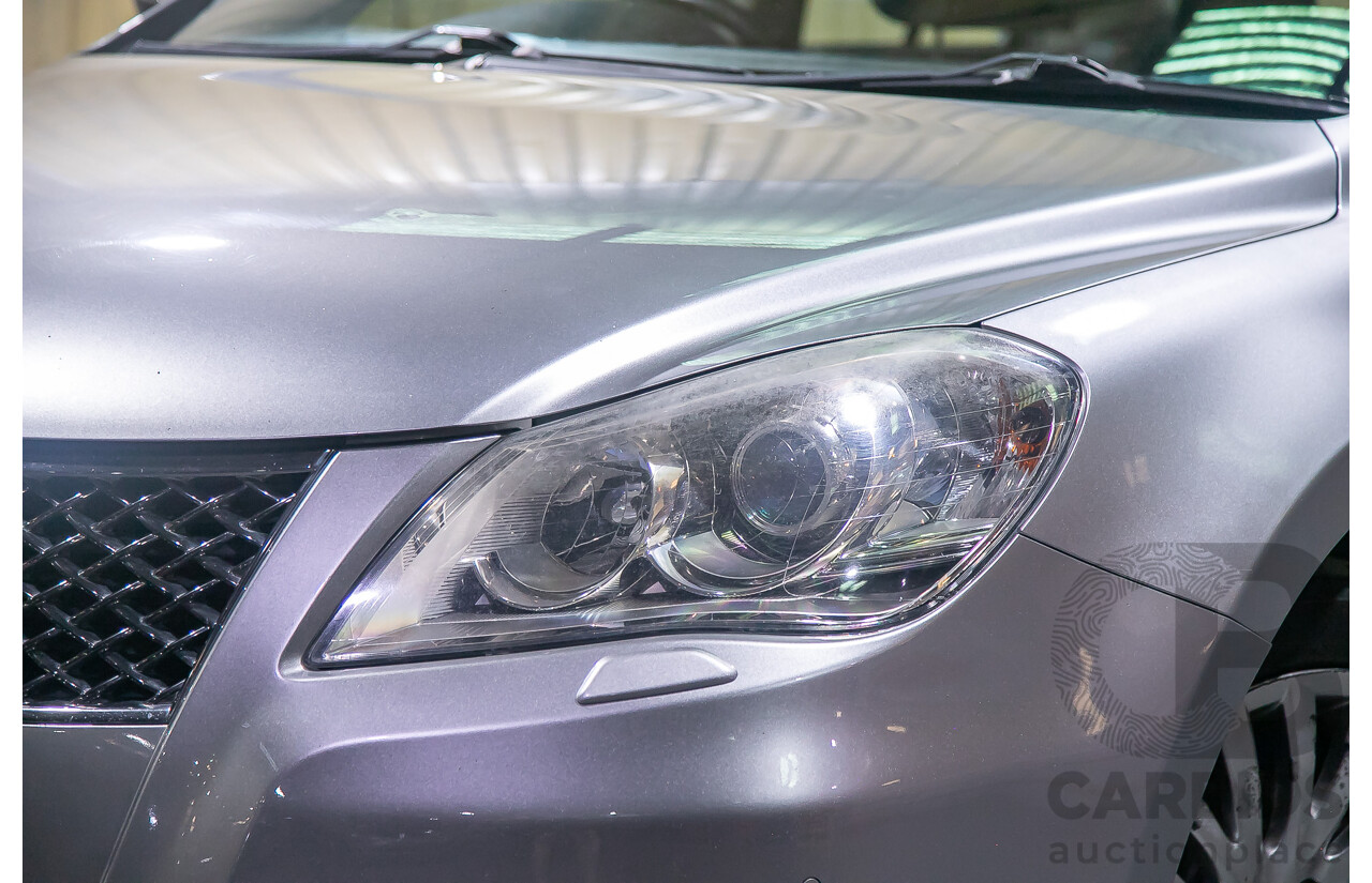 3/2011 Suzuki Kizashi XLS FR 4d Sedan Metallic Silver 2.4L