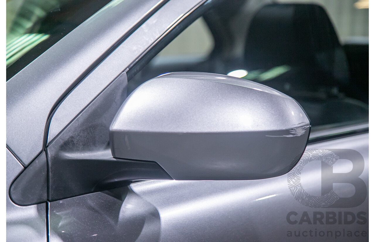 3/2011 Suzuki Kizashi XLS FR 4d Sedan Metallic Silver 2.4L