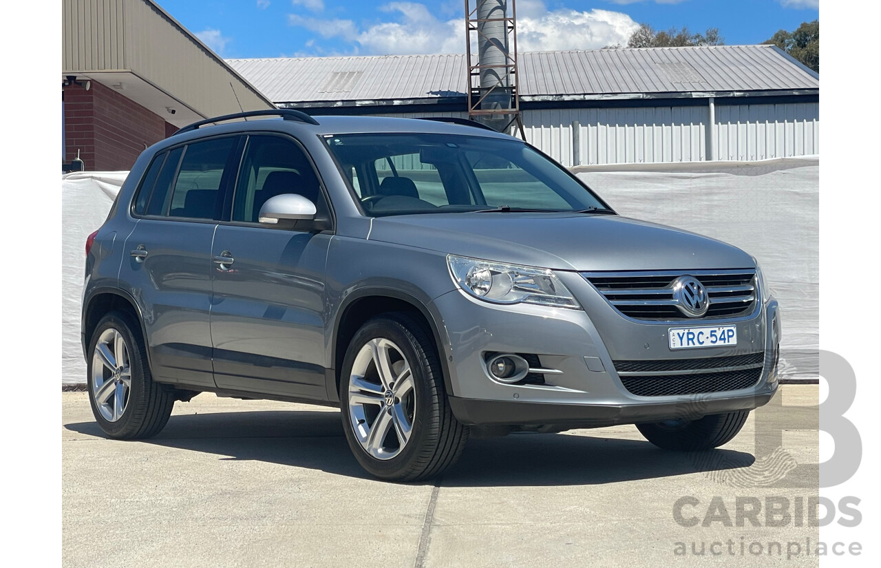 01/10 Volkswagen Tiguan 103 TDI 4x4 5NC MY10 4D Wagon Grey 2.0L