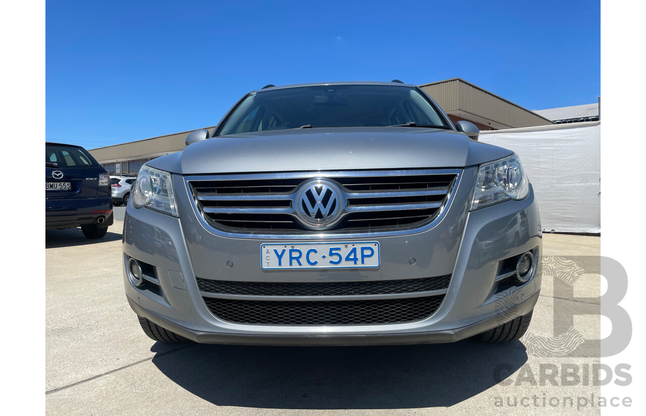 01/10 Volkswagen Tiguan 103 TDI 4x4 5NC MY10 4D Wagon Grey 2.0L