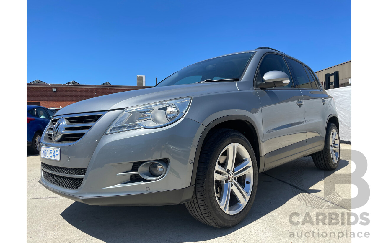 01/10 Volkswagen Tiguan 103 TDI 4x4 5NC MY10 4D Wagon Grey 2.0L
