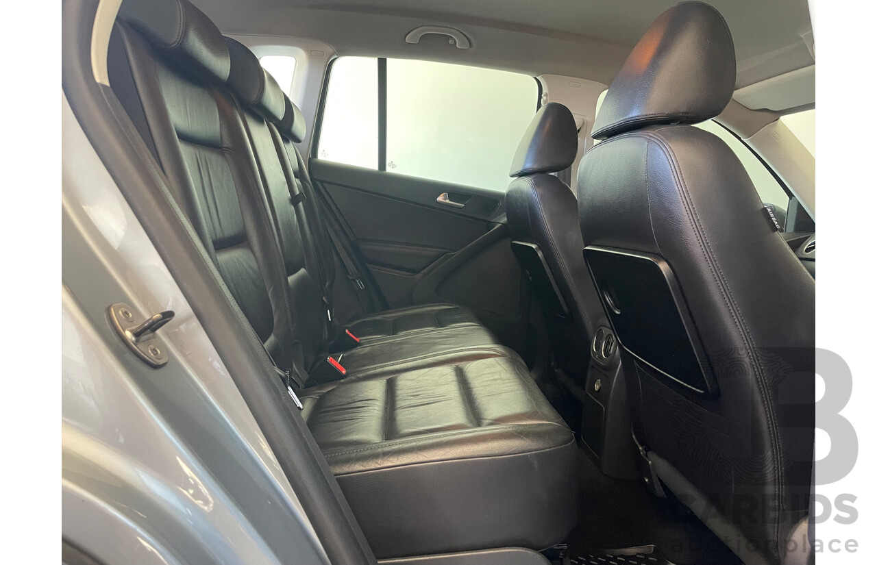 01/10 Volkswagen Tiguan 103 TDI 4x4 5NC MY10 4D Wagon Grey 2.0L