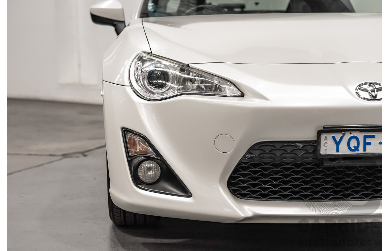 07/13 Toyota 86 GT RWD ZN6 2D Coupe White 2.0L