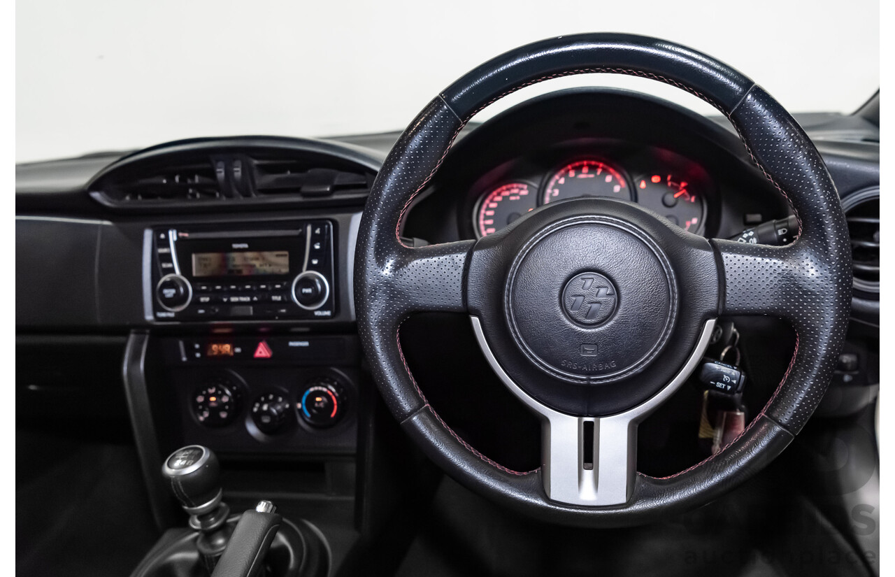 07/13 Toyota 86 GT RWD ZN6 2D Coupe White 2.0L