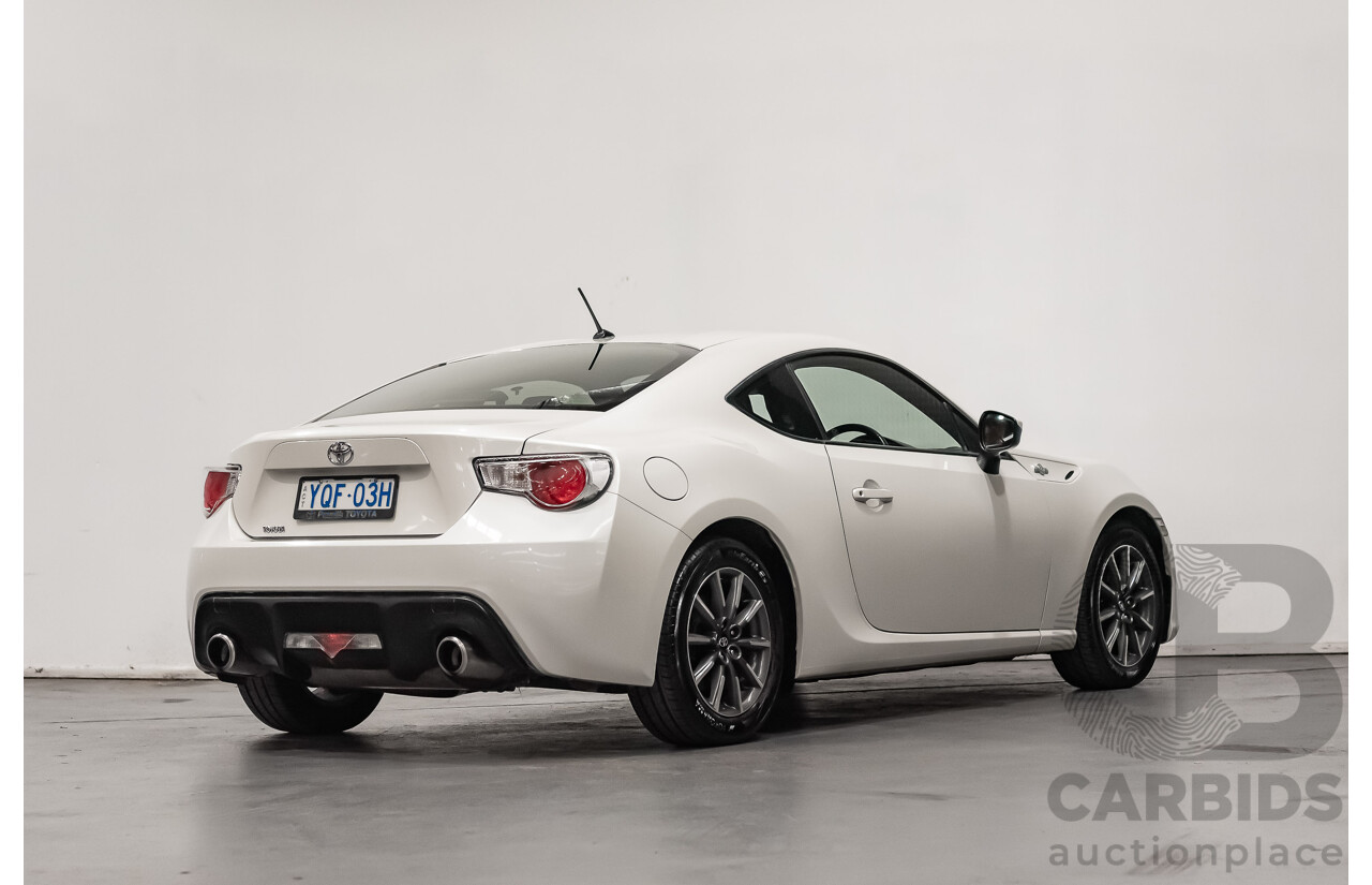 07/13 Toyota 86 GT RWD ZN6 2D Coupe White 2.0L